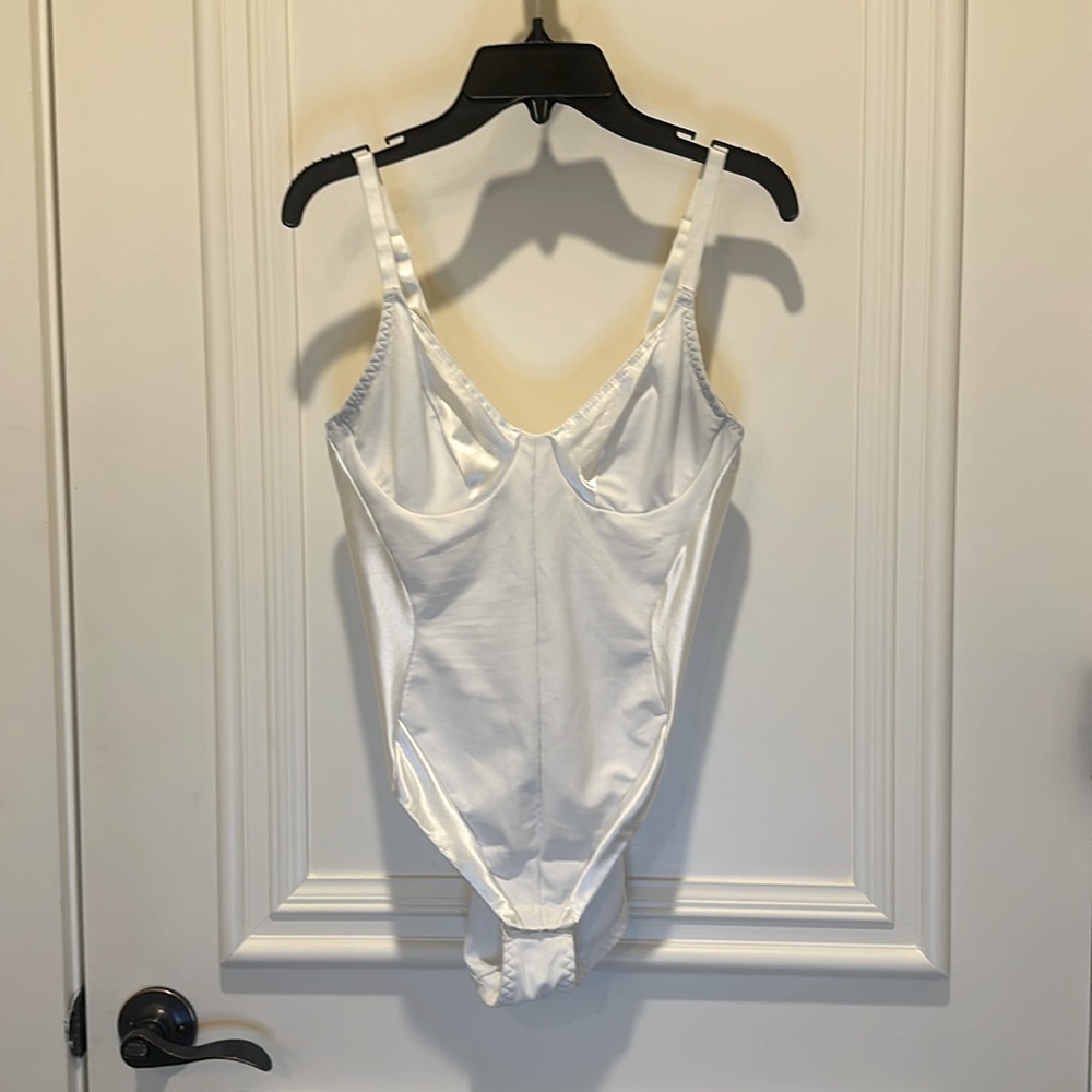 Vintage Women’s Body Reformer By Smoothie White Bodysuit 34B